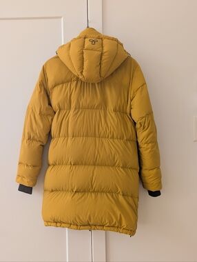 Aritzia TNA Superpuff Mid Yellow
